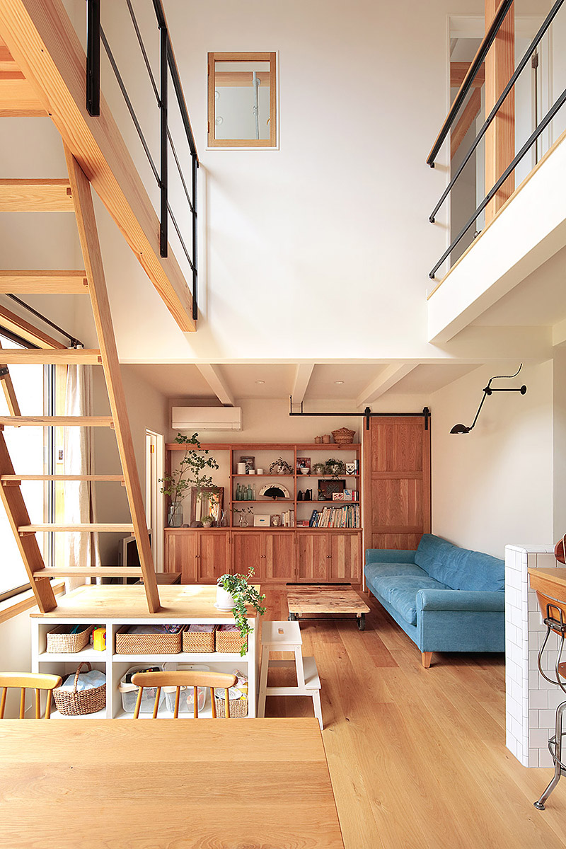 本とともに暮らす家