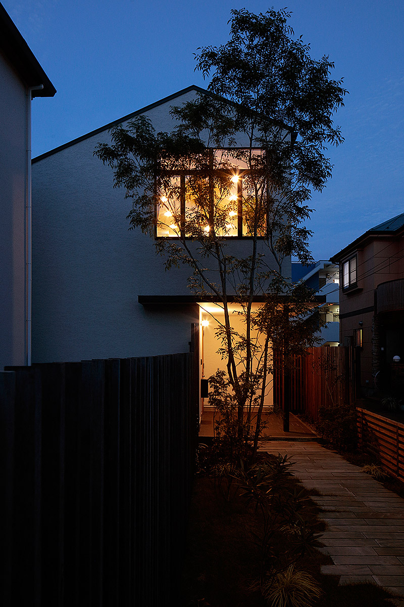 こもれびハウス